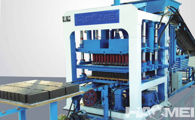 automatic concrete block machine